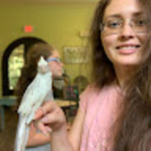 Meet your Posher, Carla